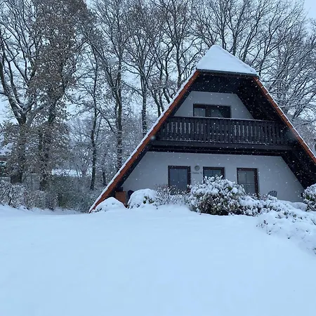 Finnhaeuser Am Vogelpark - Haus Brigitte 펜션
